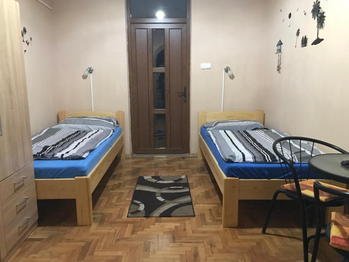 Tahiti Apartman Apartment Hajduszoboszlo Ngoại thất bức ảnh