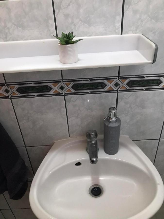 Tahiti Apartman Apartment Hajduszoboszlo Ngoại thất bức ảnh