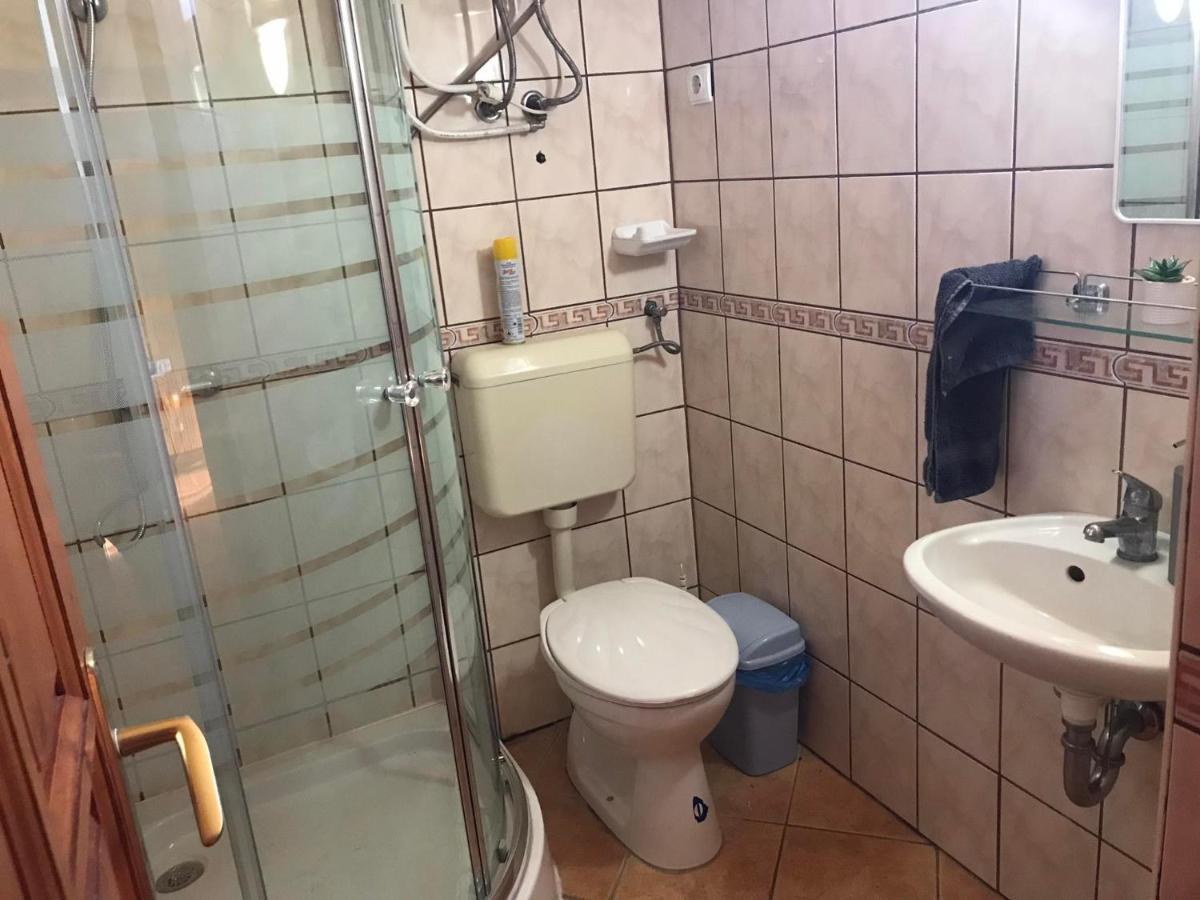 Tahiti Apartman Apartment Hajduszoboszlo Ngoại thất bức ảnh