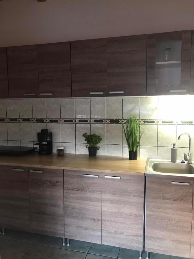Tahiti Apartman Apartment Hajduszoboszlo Ngoại thất bức ảnh