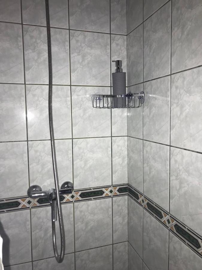 Tahiti Apartman Apartment Hajduszoboszlo Ngoại thất bức ảnh