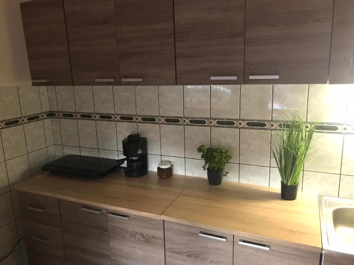 Tahiti Apartman Apartment Hajduszoboszlo Ngoại thất bức ảnh