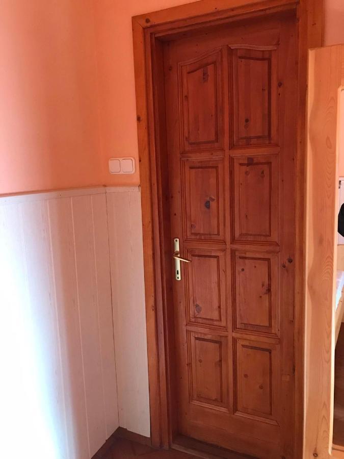 Tahiti Apartman Apartment Hajduszoboszlo Ngoại thất bức ảnh