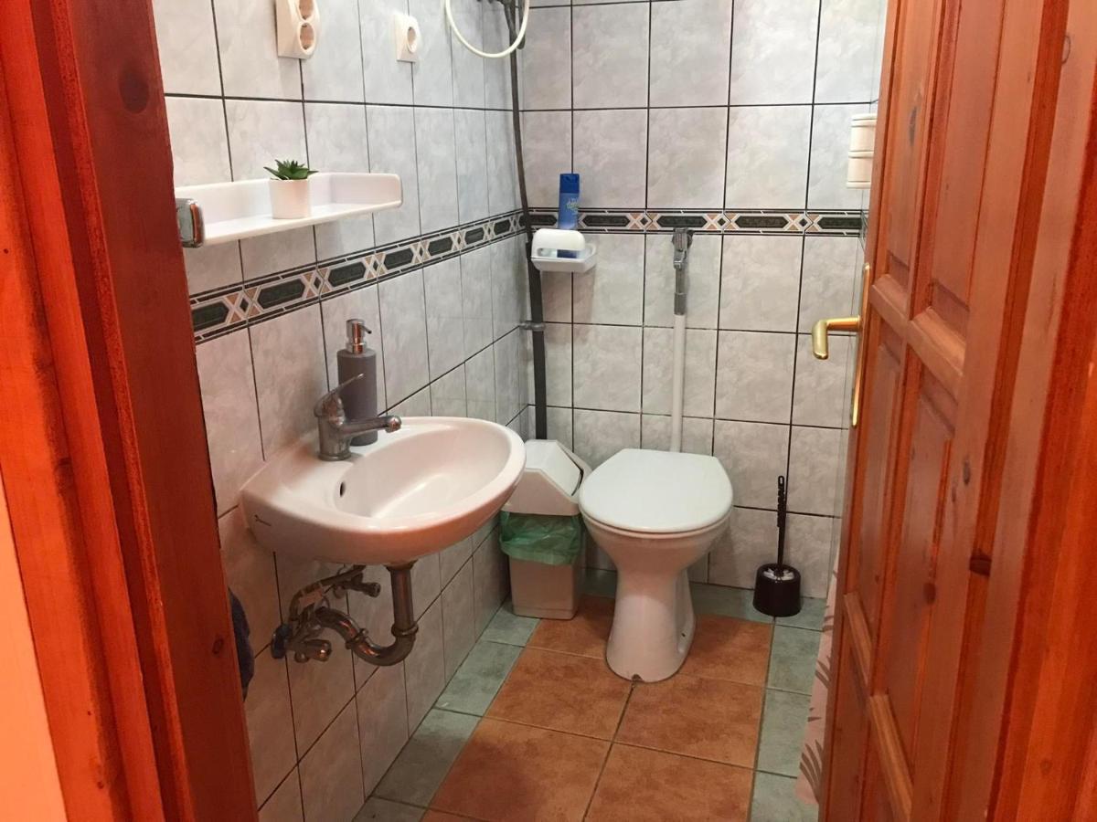 Tahiti Apartman Apartment Hajduszoboszlo Ngoại thất bức ảnh